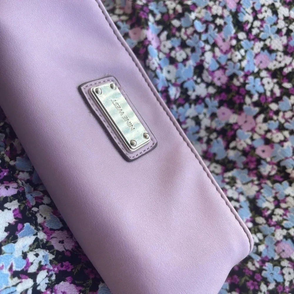 Nine West crossbody & wristlet in one - Picture 3 of 16